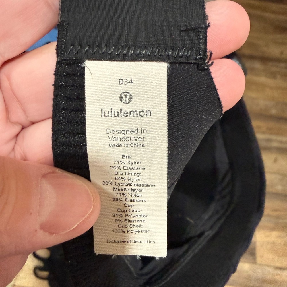 Lululemon Black High Impact Sports Bra 34D Adjustable Racerback Hook Eye Closure - Picture 3 of 5